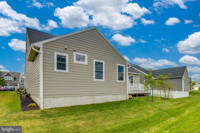 357 HOME TOWNE BLVD, Ephrata, PA 17522