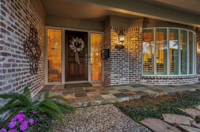 13511 Queensbury Lane, Houston, TX 77079