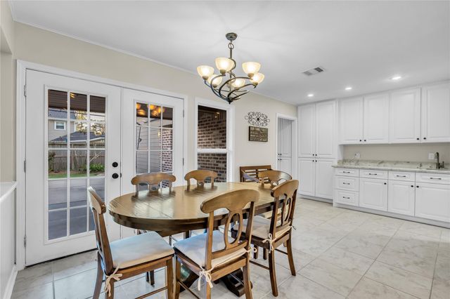 13511 Queensbury Lane, Houston, TX 77079