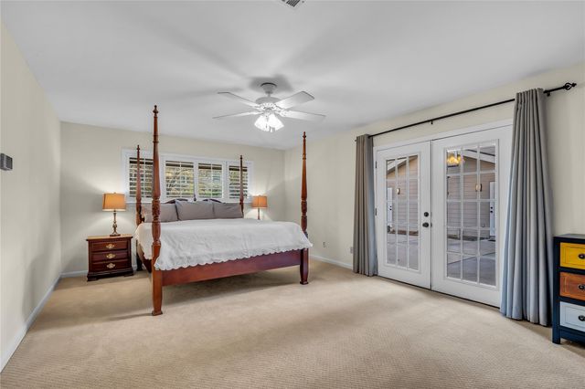 13511 Queensbury Lane, Houston, TX 77079