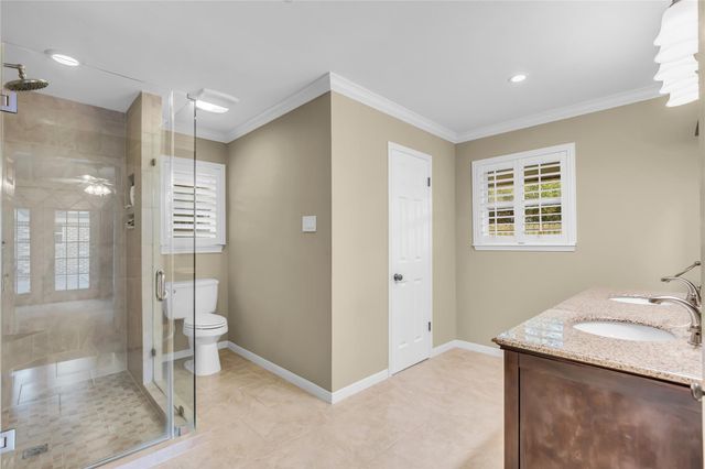 13511 Queensbury Lane, Houston, TX 77079