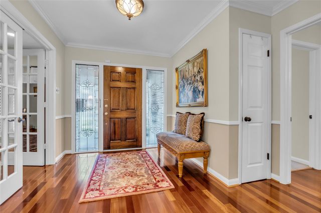 13511 Queensbury Lane, Houston, TX 77079