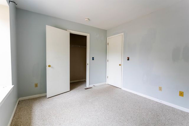 83 Borestone Lane, Burlington, VT 05408