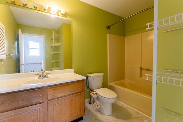 83 Borestone Lane, Burlington, VT 05408
