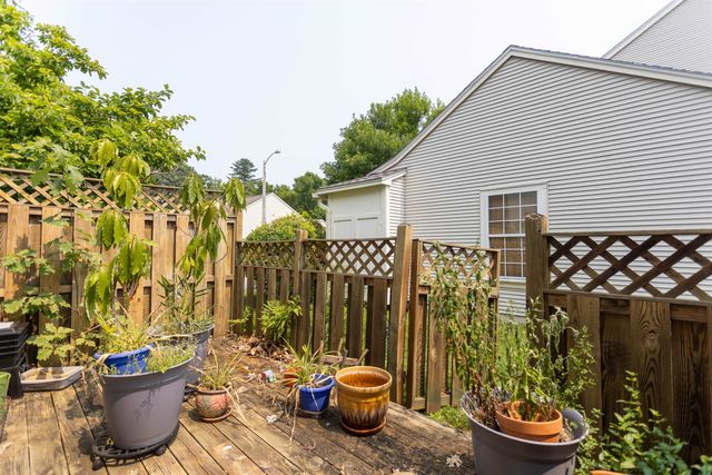 83 Borestone Lane, Burlington, VT 05408