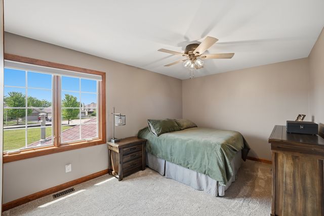 468 Rutland Road, Dekalb, IL 60115