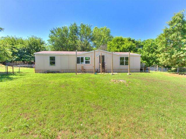1714 NW 82nd Street, Blanchard, OK 73010