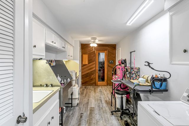 201 Hillcrest Drive, Richmond, TX 77469