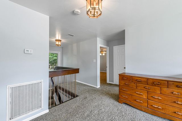 201 Hillcrest Drive, Richmond, TX 77469