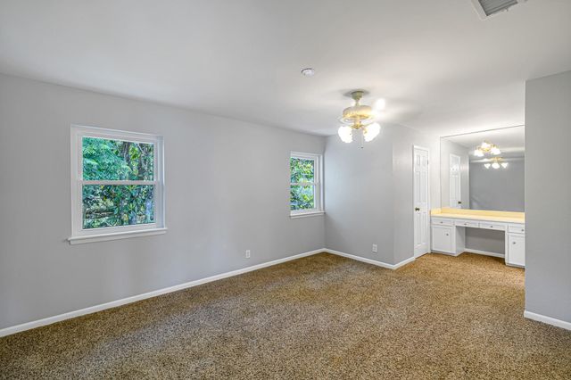 201 Hillcrest Drive, Richmond, TX 77469