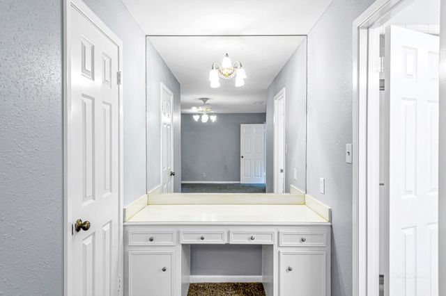 201 Hillcrest Drive, Richmond, TX 77469