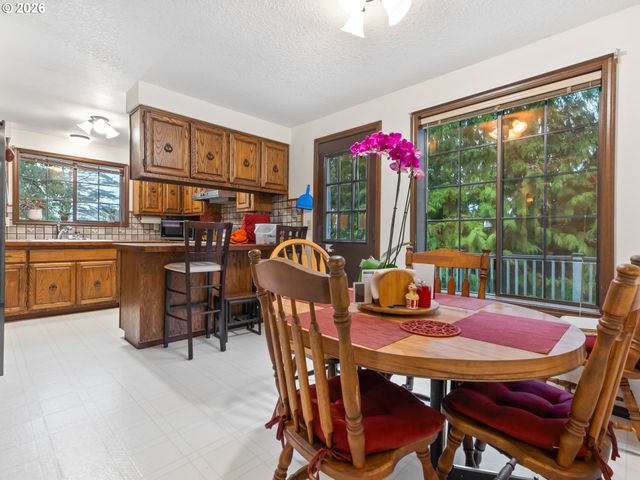 1333 Sw 19TH Dr, Gresham, OR 97080