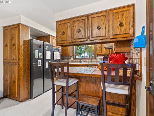 1333 Sw 19TH Dr, Gresham, OR 97080