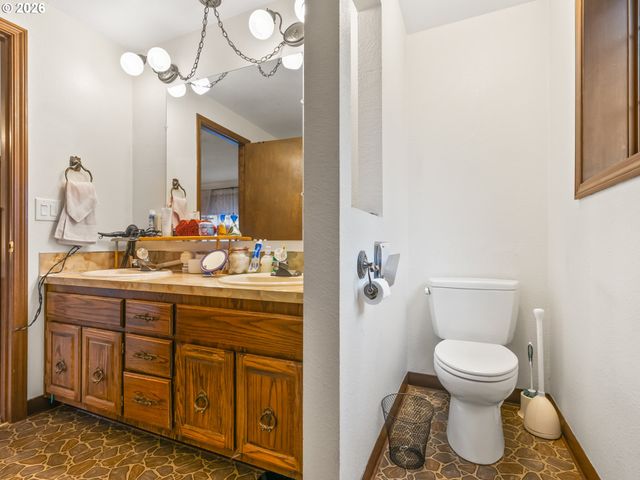 1333 Sw 19TH Dr, Gresham, OR 97080