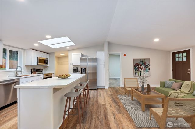 171 E Barnsby Place, Shelton, WA 98584