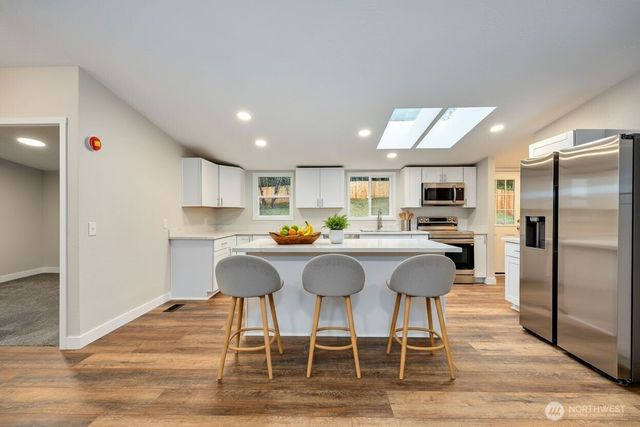 171 E Barnsby Place, Shelton, WA 98584