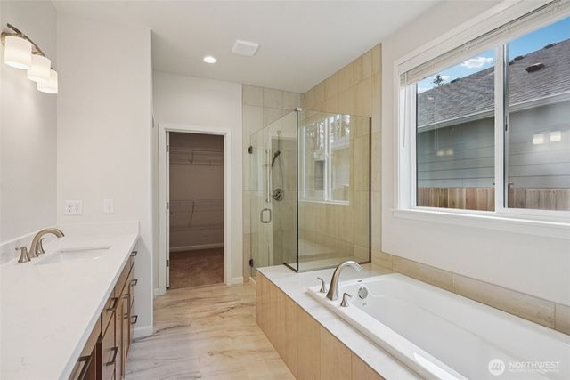 7531 107th Street Ct E, Puyallup, WA 98373