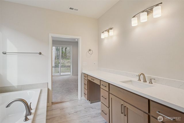 7531 107th Street Ct E, Puyallup, WA 98373