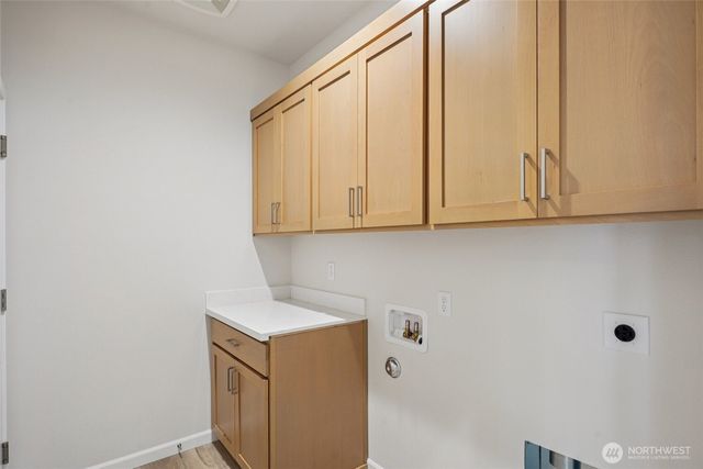 7531 107th Street Ct E, Puyallup, WA 98373