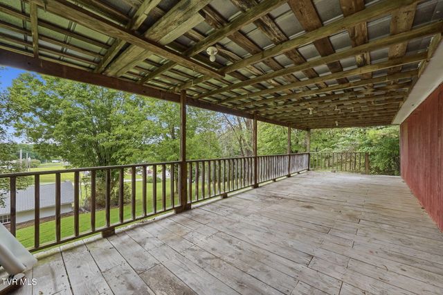 339 Beulah Church Drive, Kingsport, TN 37663
