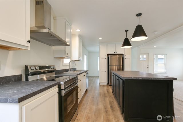425 Mitchell Drive, Coupeville, WA 98239