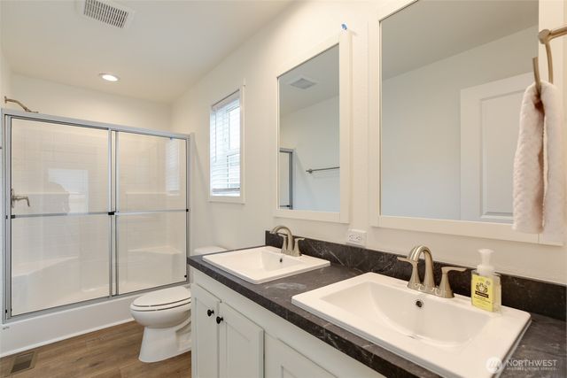 425 Mitchell Drive, Coupeville, WA 98239