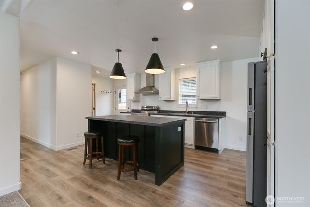 425 Mitchell Drive, Coupeville, WA 98239