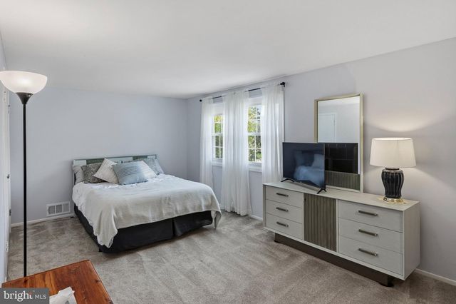 2921 BARRISTER LN, Bowie, MD 20715