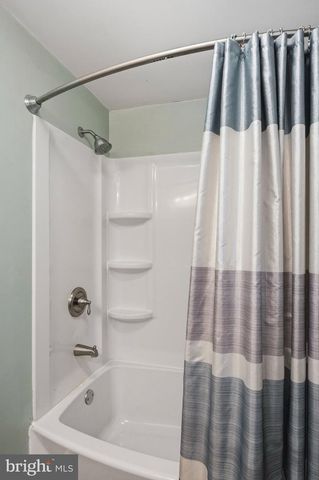 2921 BARRISTER LN, Bowie, MD 20715