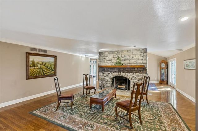 16221 NE 116TH Street, Liberty, MO 64068