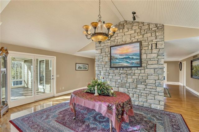 16221 NE 116TH Street, Liberty, MO 64068