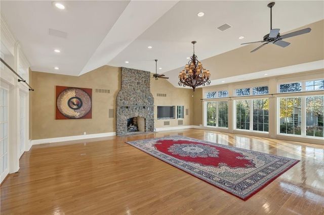 16221 NE 116TH Street, Liberty, MO 64068