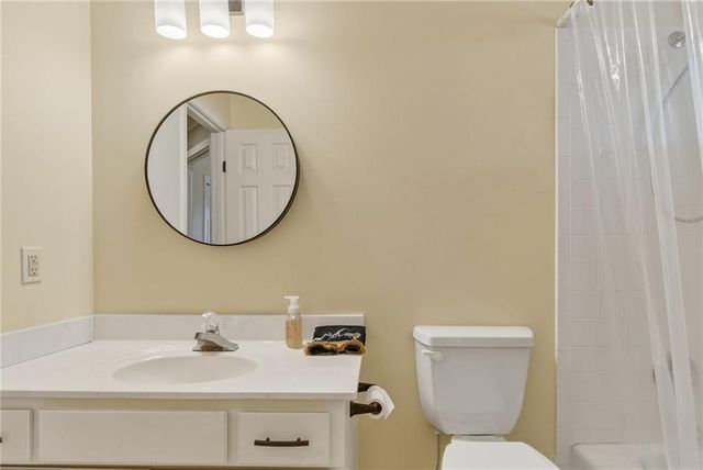 16221 NE 116TH Street, Liberty, MO 64068