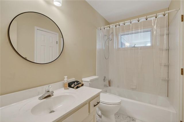 16221 NE 116TH Street, Liberty, MO 64068