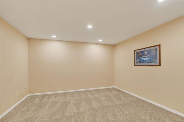 16221 NE 116TH Street, Liberty, MO 64068