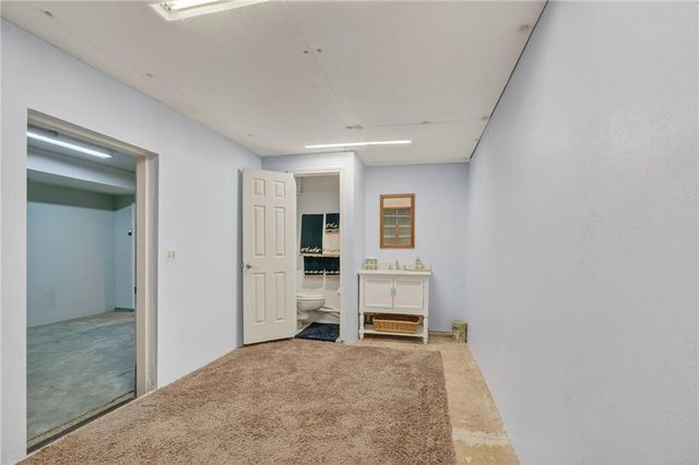 16221 NE 116TH Street, Liberty, MO 64068