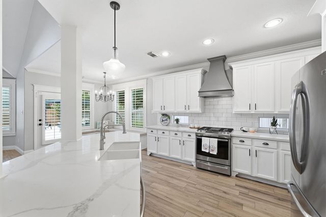 15815 Mossy Shores Court, Houston, TX 77044