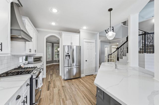 15815 Mossy Shores Court, Houston, TX 77044