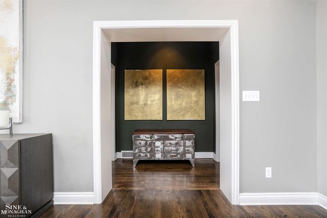 29 Fisher Road, Grosse Pointe, MI 48230