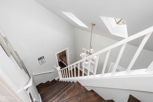 29 Fisher Road, Grosse Pointe, MI 48230