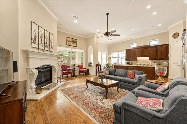 2719 Stuart Manor, Houston, TX 77082