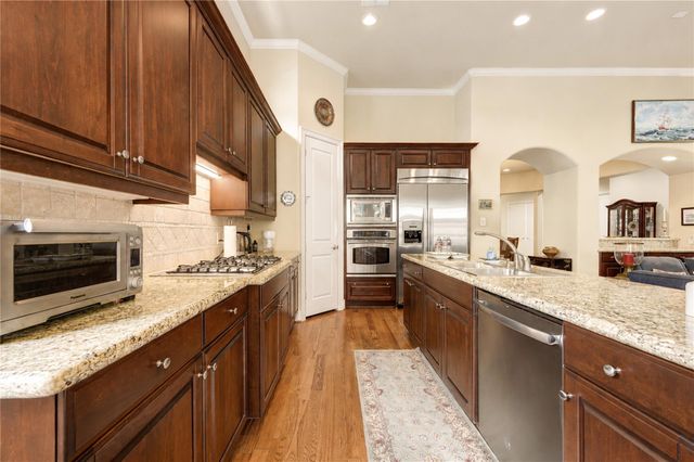 2719 Stuart Manor, Houston, TX 77082