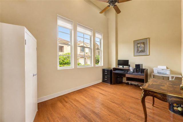 2719 Stuart Manor, Houston, TX 77082