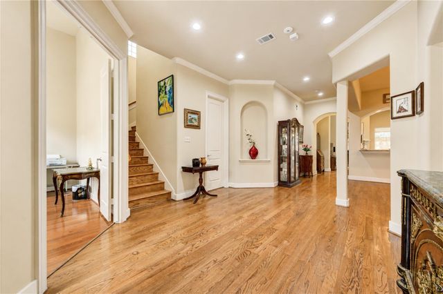 2719 Stuart Manor, Houston, TX 77082