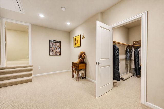 2719 Stuart Manor, Houston, TX 77082