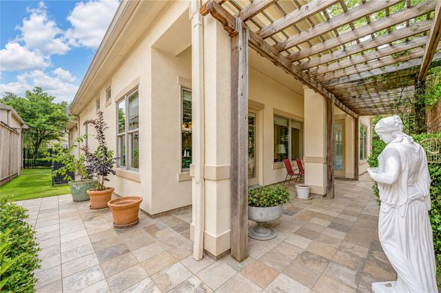 2719 Stuart Manor, Houston, TX 77082