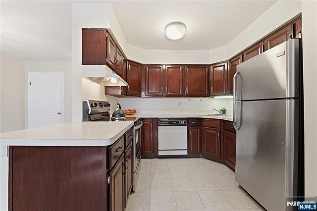 199 Union Avenue 1G, Rutherford, NJ 07070