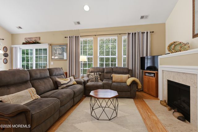 26 Pierhead Drive, Barnegat, NJ 08005