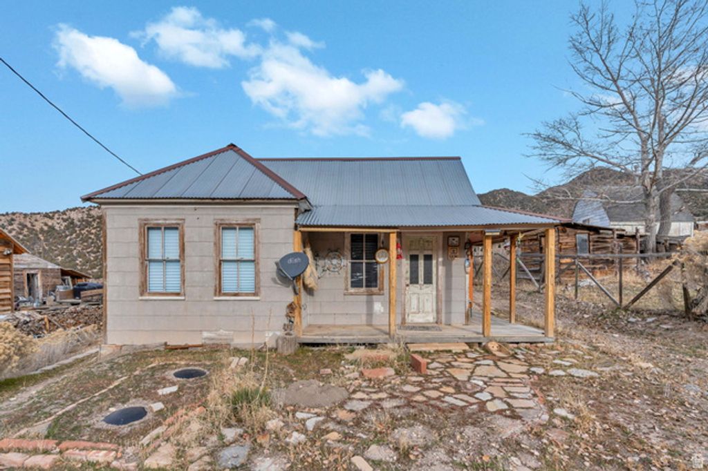 490 W SIOUX AVE, Eureka, UT 84628