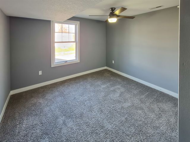 2406 Woodland Avenue, Des Moines, IA 50312